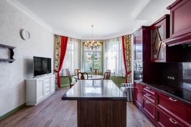 Дом, Зеленые холмы к/п (Першино), 480 кв.м