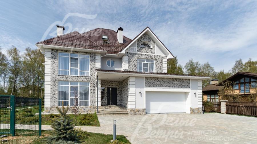 Новый дом площадью 433 кв.м в элитном коттеджном поселке Чистые Ключи