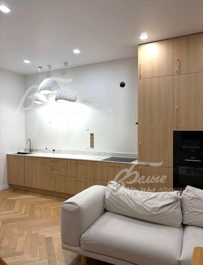 Кухня выполнена из ЛДСП EGGER в стиле WABI SABI (разработка Швеции и Японии) 