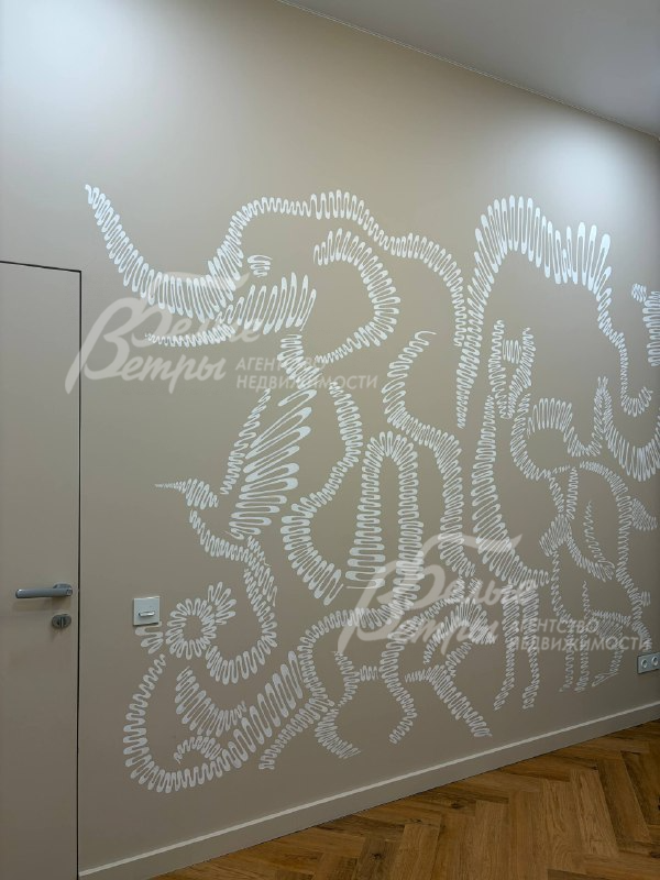 Авторский рисунок художника с техникой "скрытые объекты", со скрытыми животными