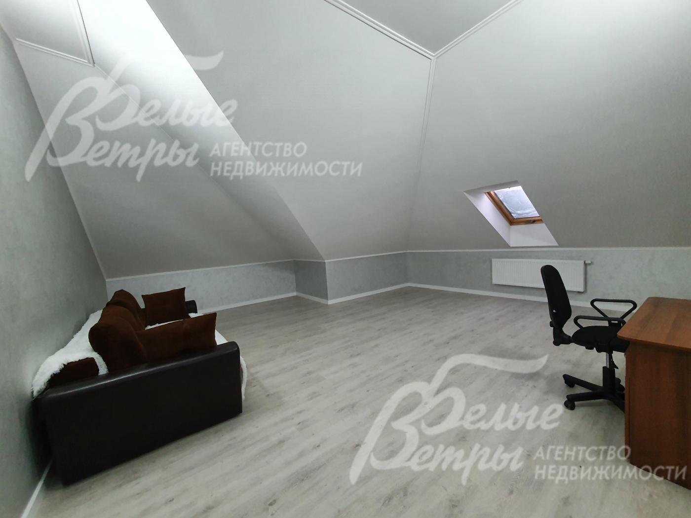 Спальня-кабинет на мансарде