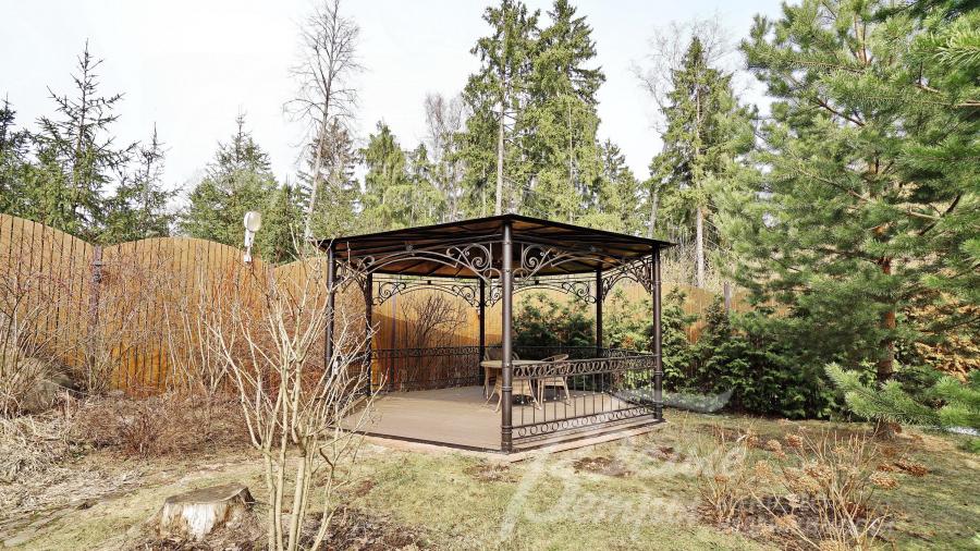 Летняя беседка металлическая кованная