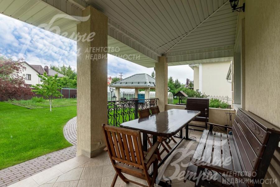 Крытая терраса