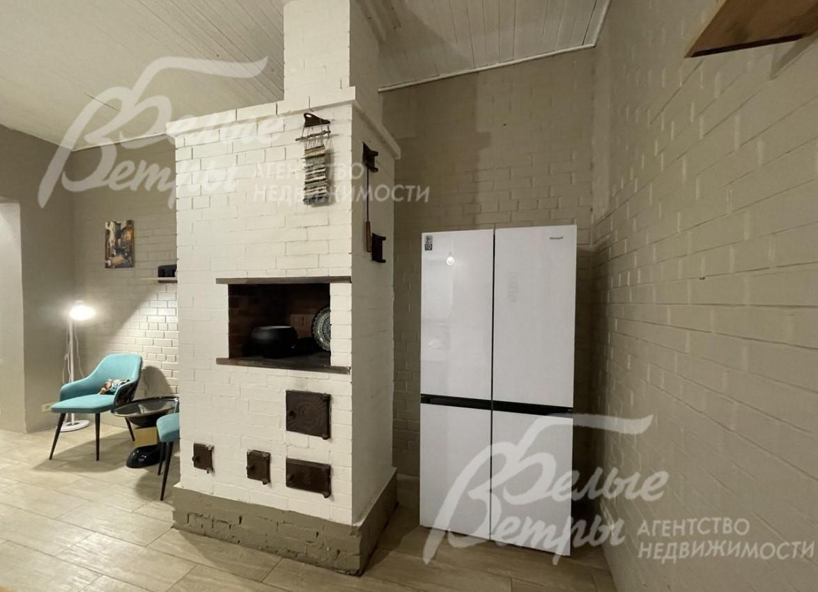 Холодильник Side-by-Side в кухне