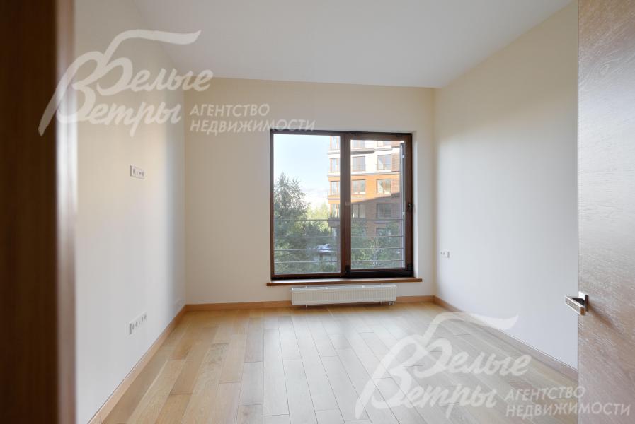 3-я спальня/кабинет/детская 14 кв.м