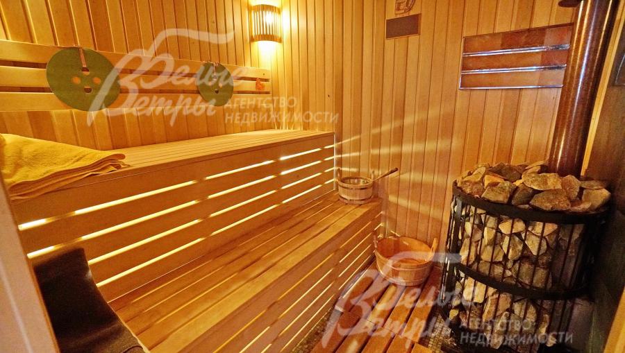 Русская парная, дровяная печь Harvia