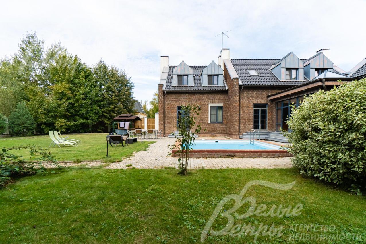 Ухоженный участок 20 соток с ландшафтным дизайном