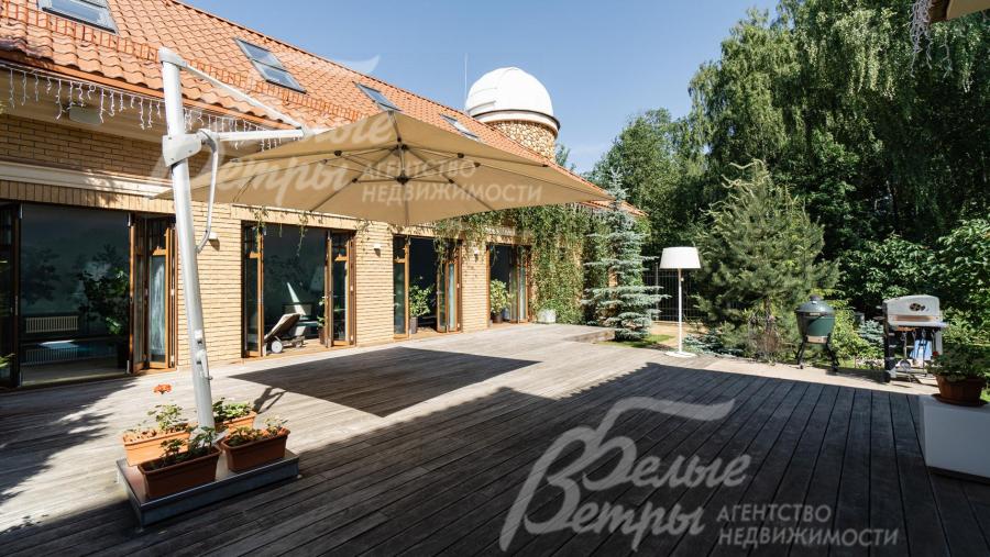 Открытое патио 180 кв.м 