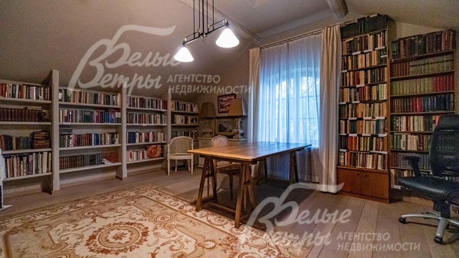 Библиотека 27 кв.м с санузлом на 2-ом этаже