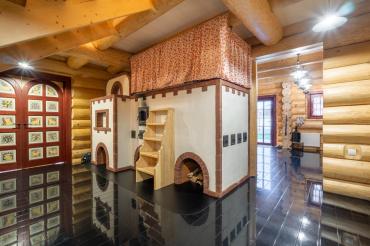 Дом, Приозерный к/п (Вороново), 350&nbsp;кв.м