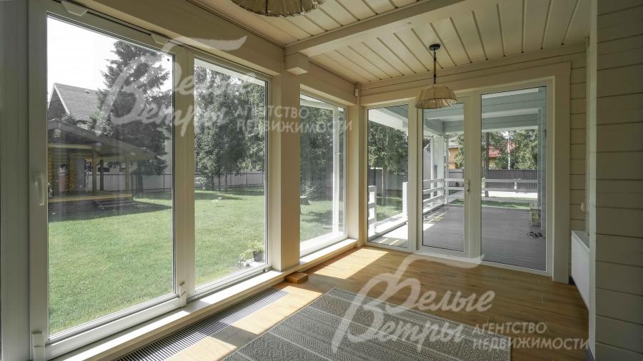 Утепленная терраса 14 кв.м. Остекление от пола, внутрипольные конвекторы