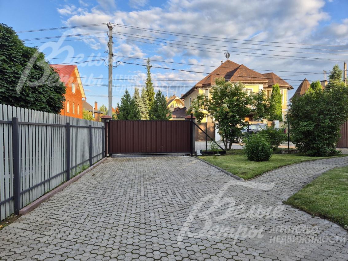 Парковка на 4-5 авто