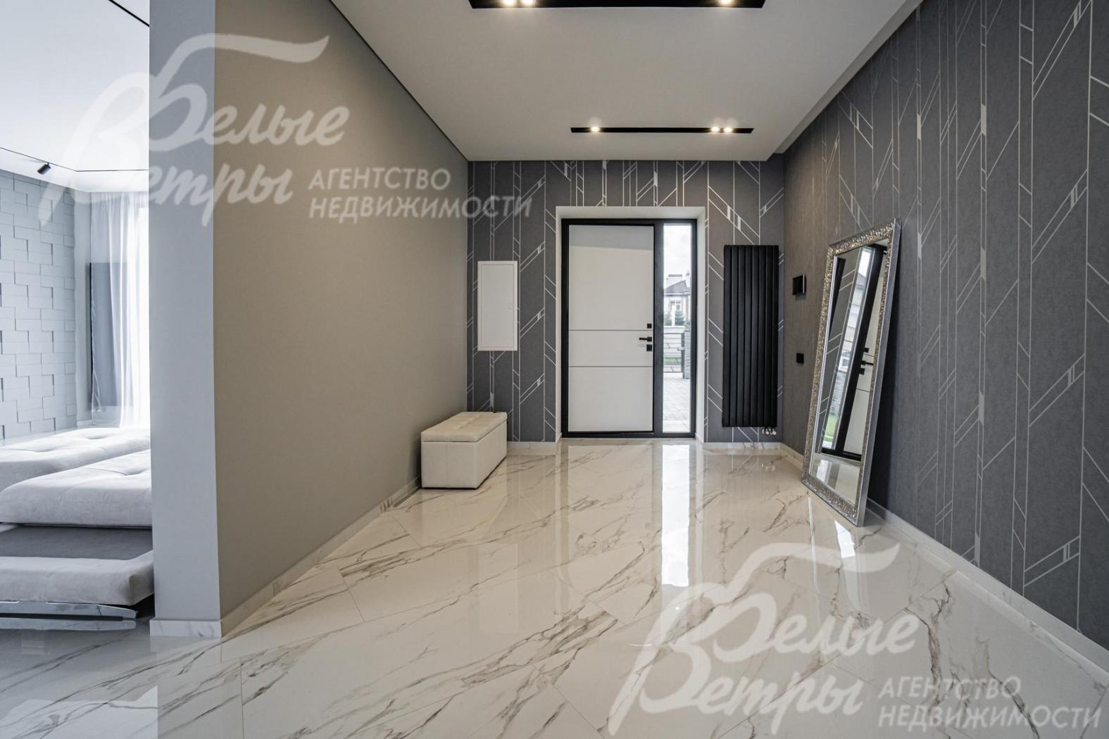 Широкая уличная стальная дверь, с терморазрывом и с электрическим замком