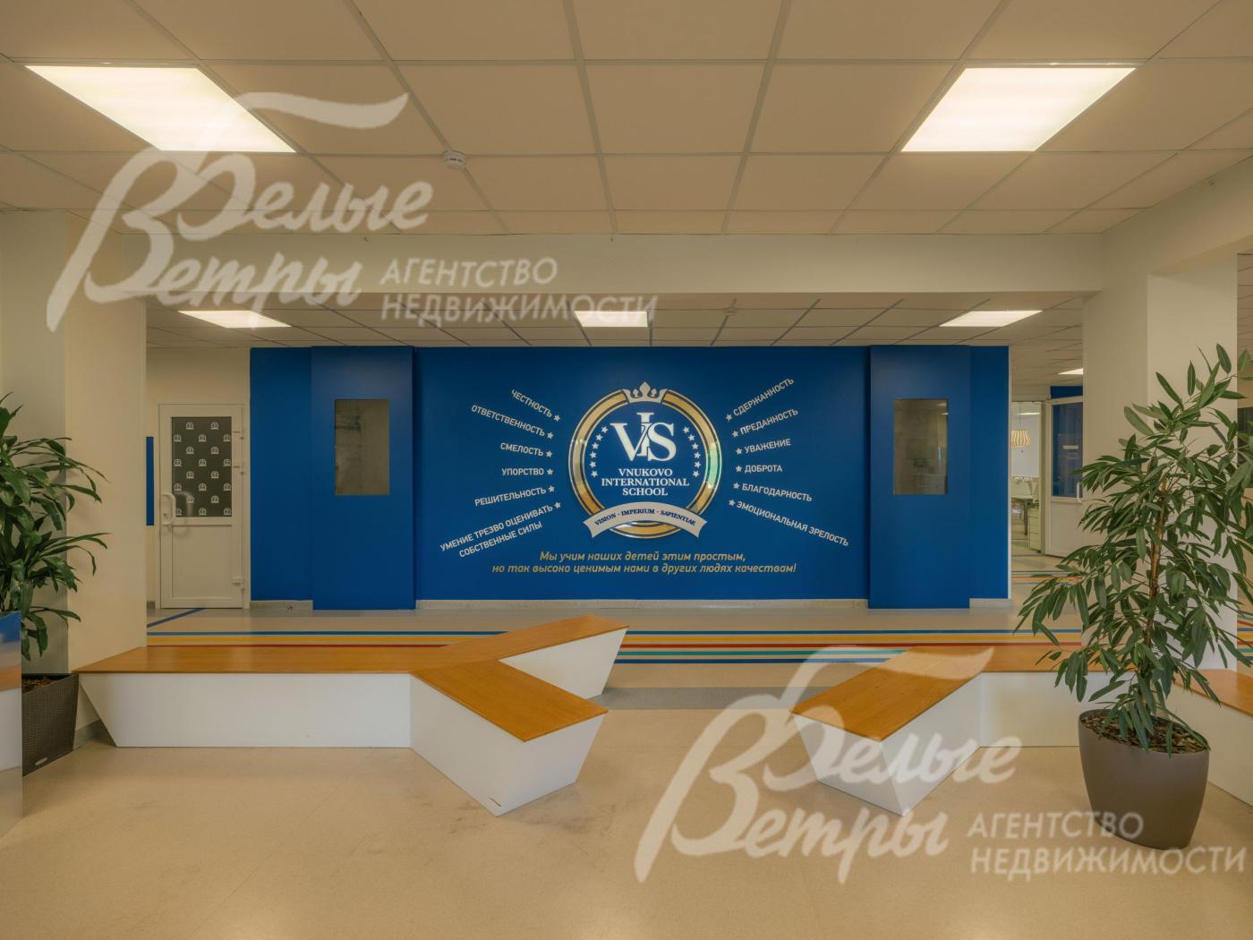 Школа и детский сад на территории клубного ЖК