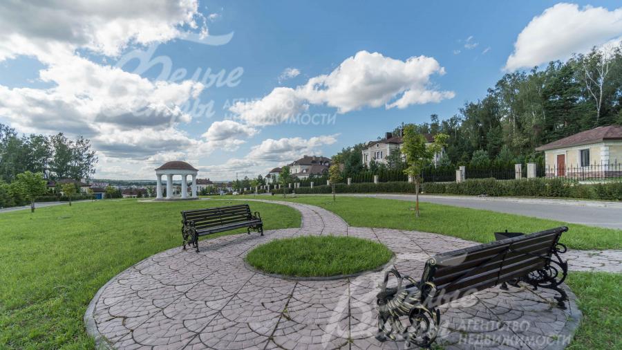 Места для отдыха в поселке Идиллия