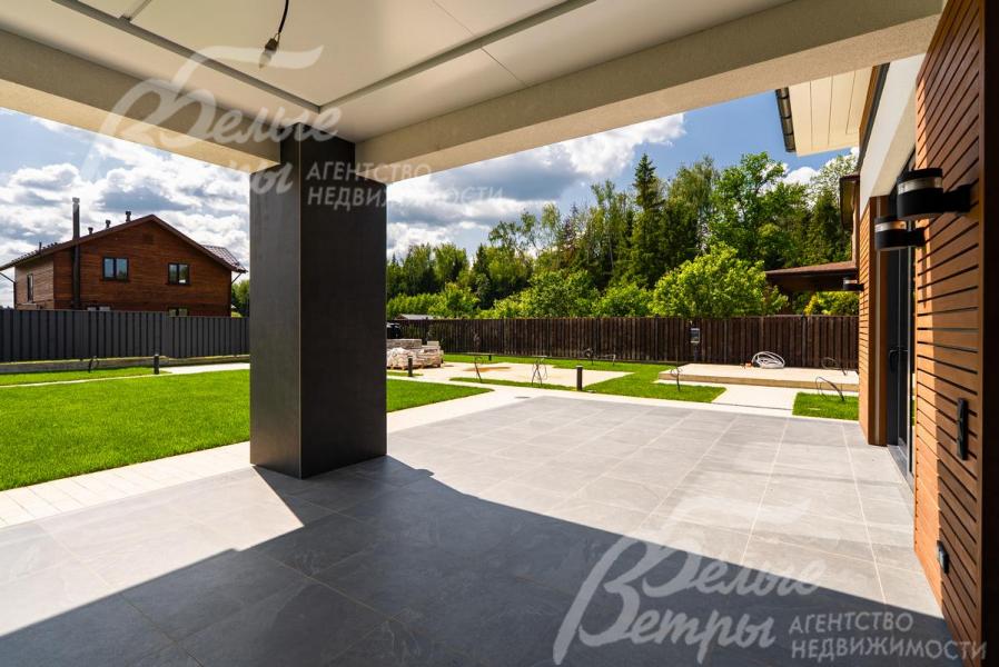 Крытая терраса