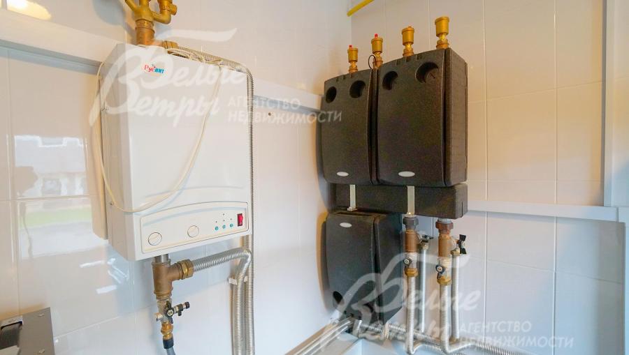 2 котла Vaillant погодозависимых 42-46 кВт, 2 бойлера по 184 л.Vaillant					