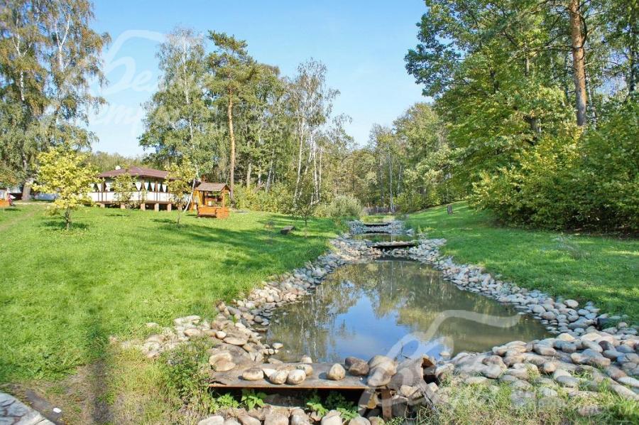 Зона отдыха в ЖК Дубровка.