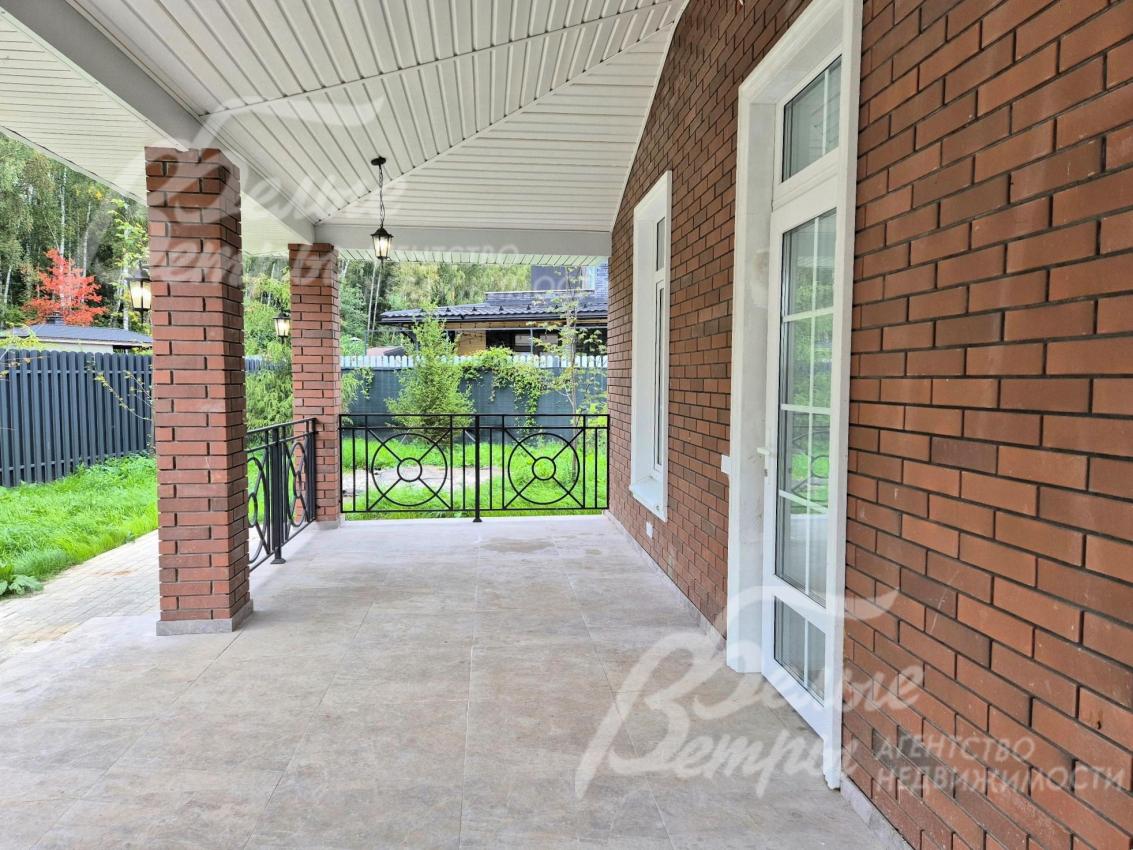 Просторная терраса.