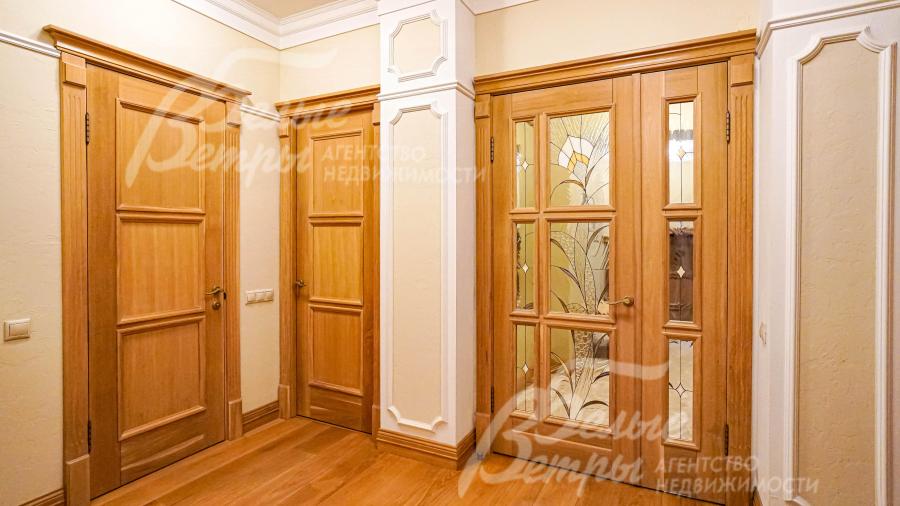 Двери и порталы массив дуба