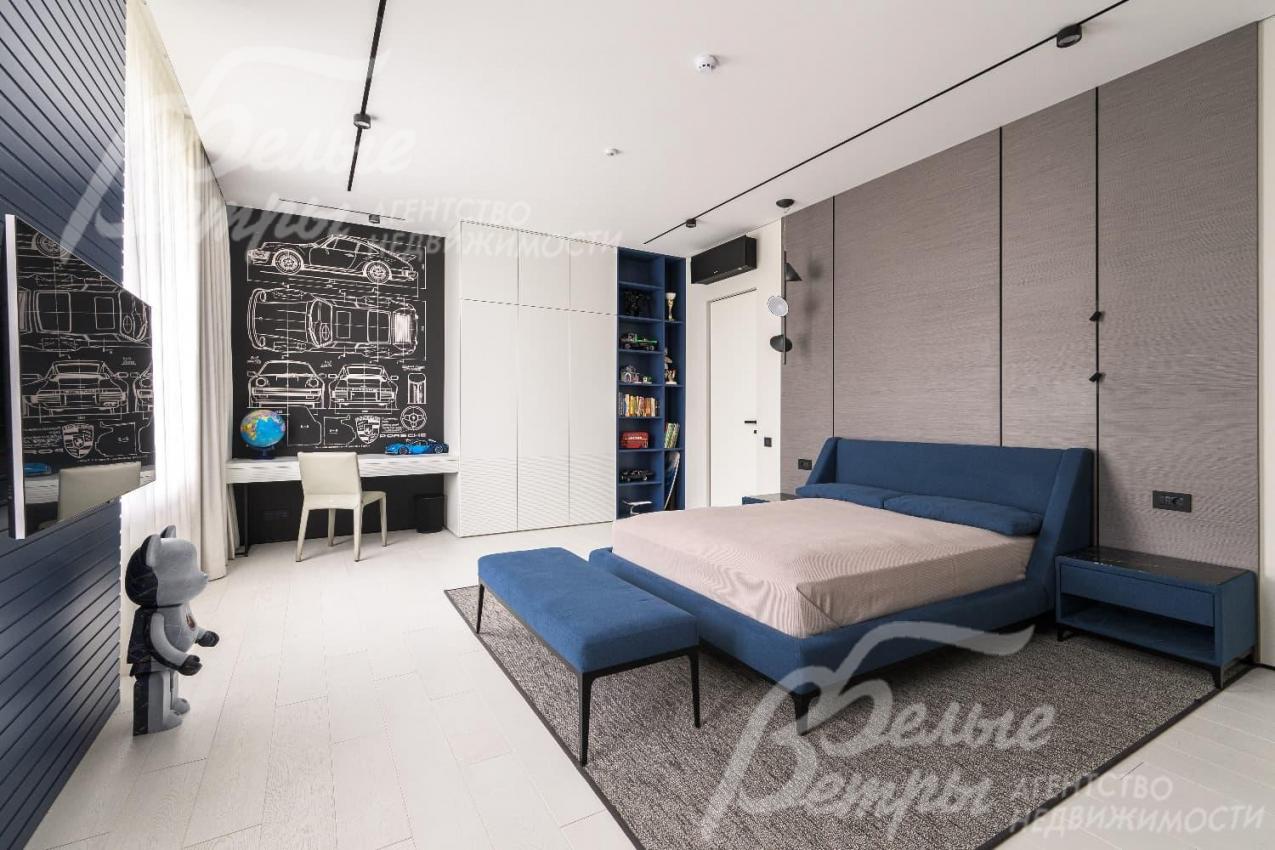 Спальня с гардеробной и ванной комнатами