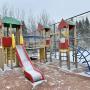 Детская площадка на территории поселка ВИК