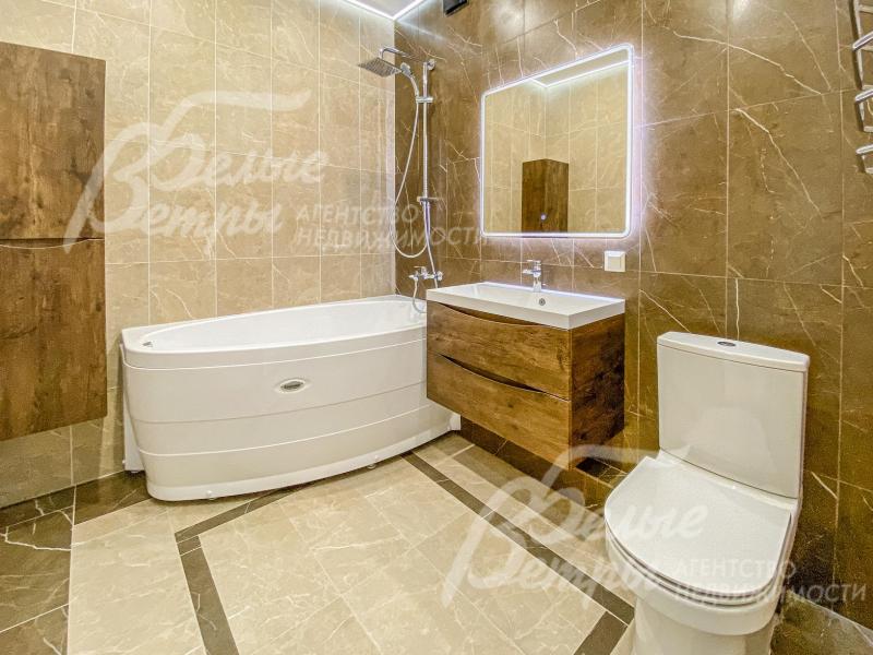 Санузел с ванной на втором этаже