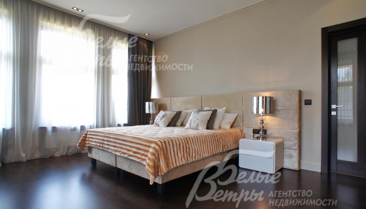 Главная спальня