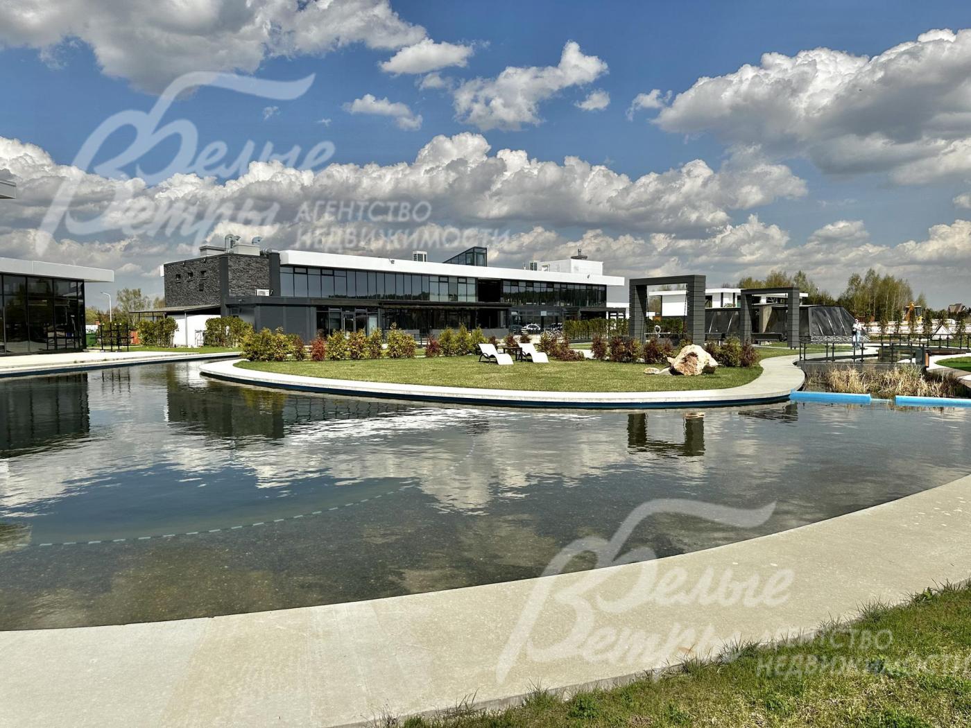 Водоемы в поселке Райт Вилладж