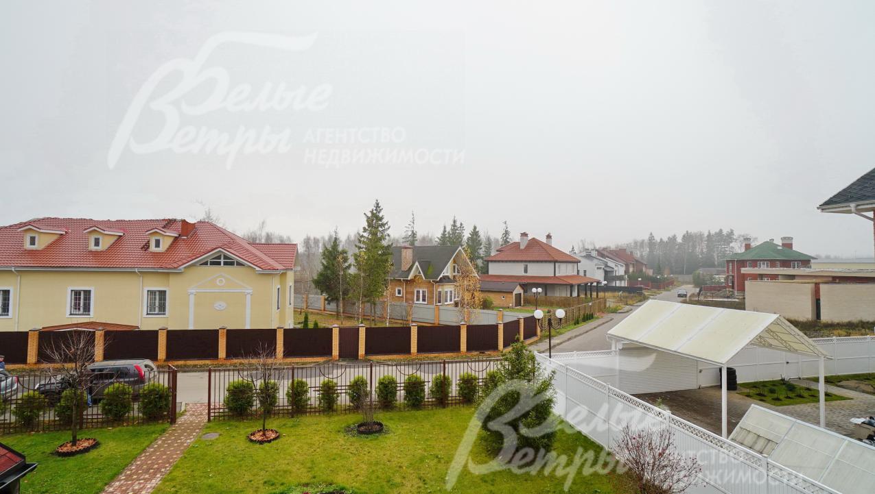 Вид на поселок