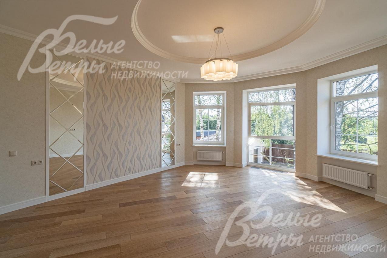 Мастер спальня 30 кв.м на втором этаже с гардеробной и ванной комнатой 