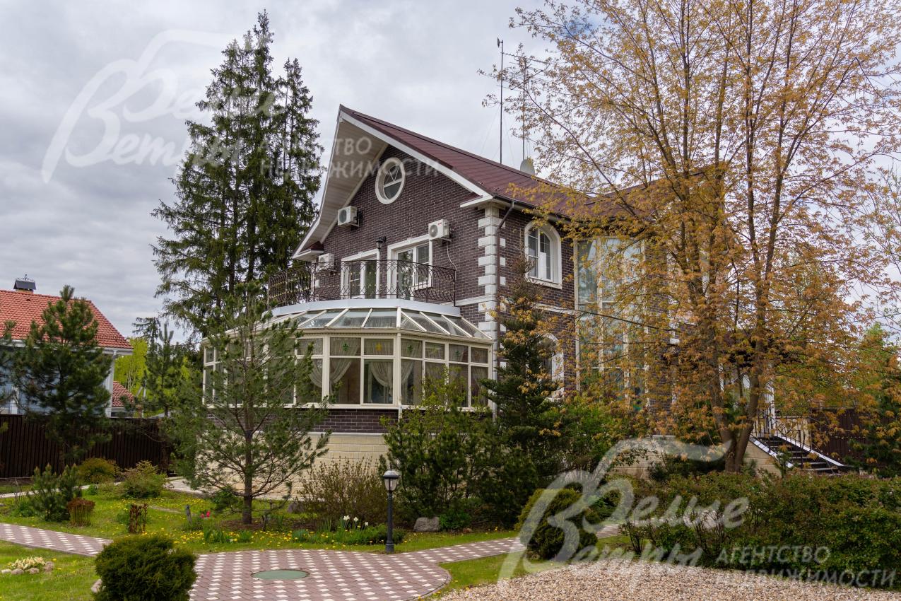 Дома на лесных участках в Новой Москве