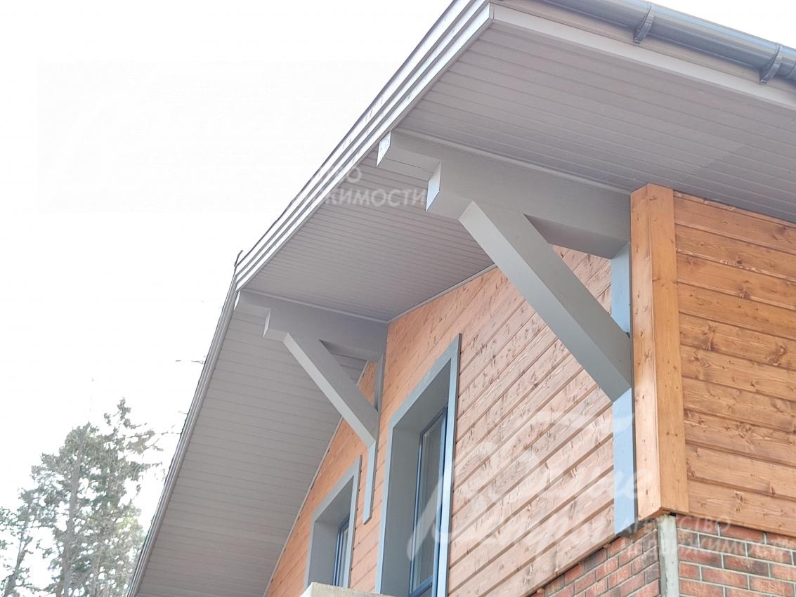 Будет сделана облицовка 2 эт -деревянные панели - имитация бруса