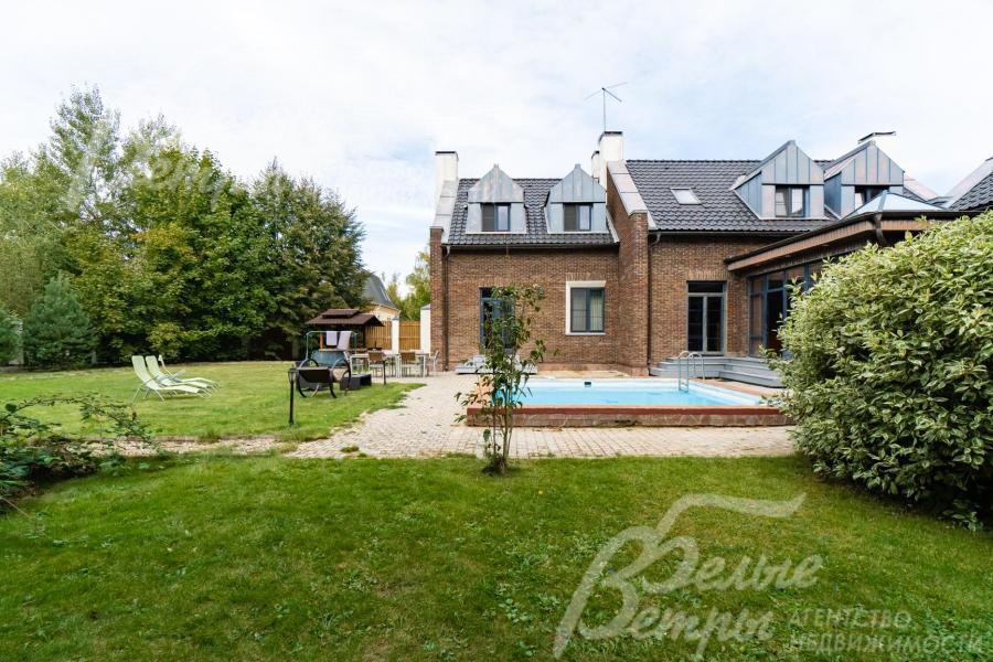 Ухоженный участок 20 соток с ландшафтным дизайном