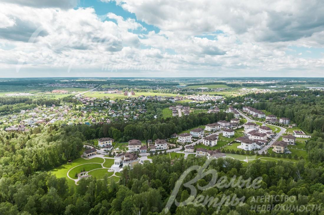 Вид на поселок Идиллия 