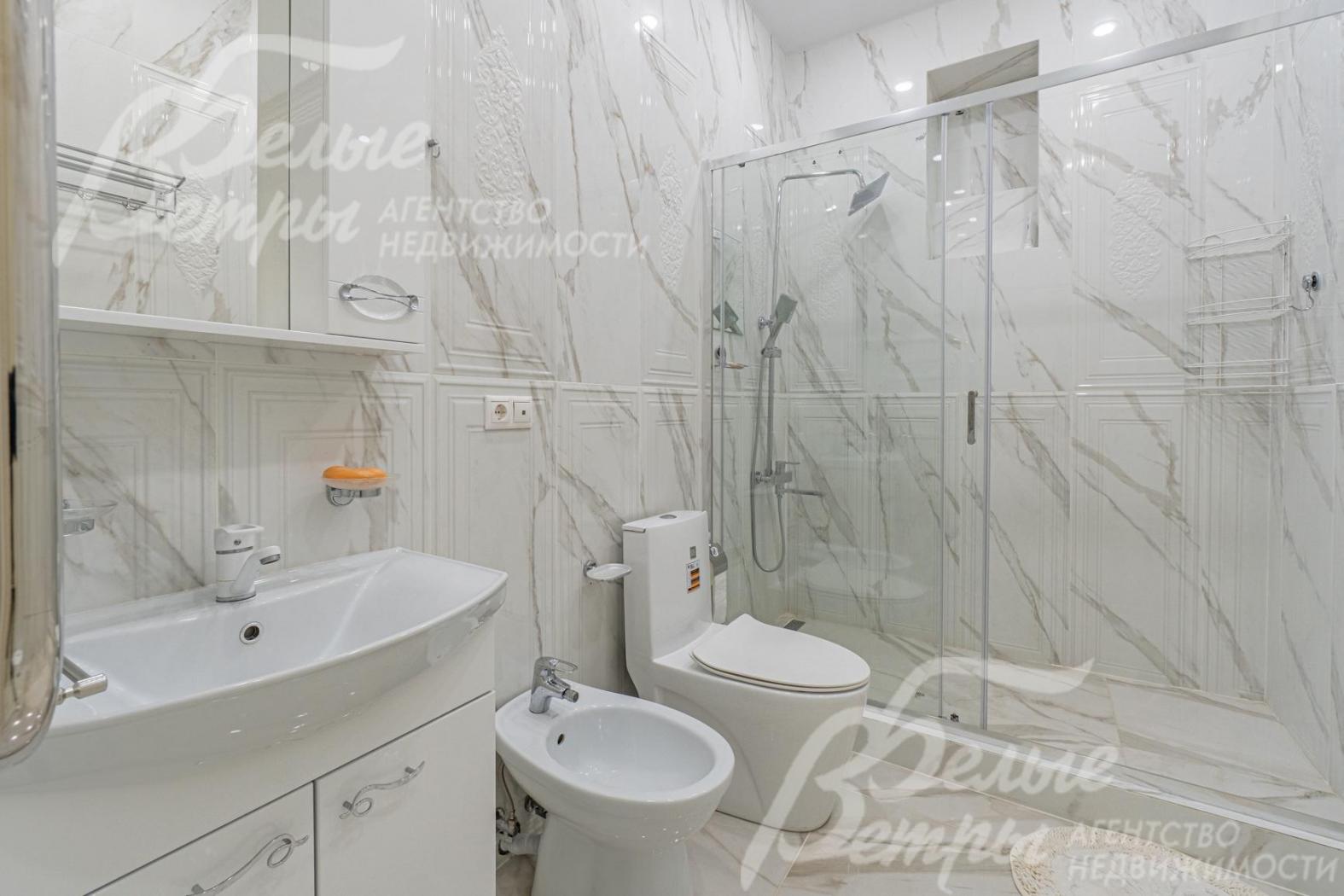 Санузел на первом этаже