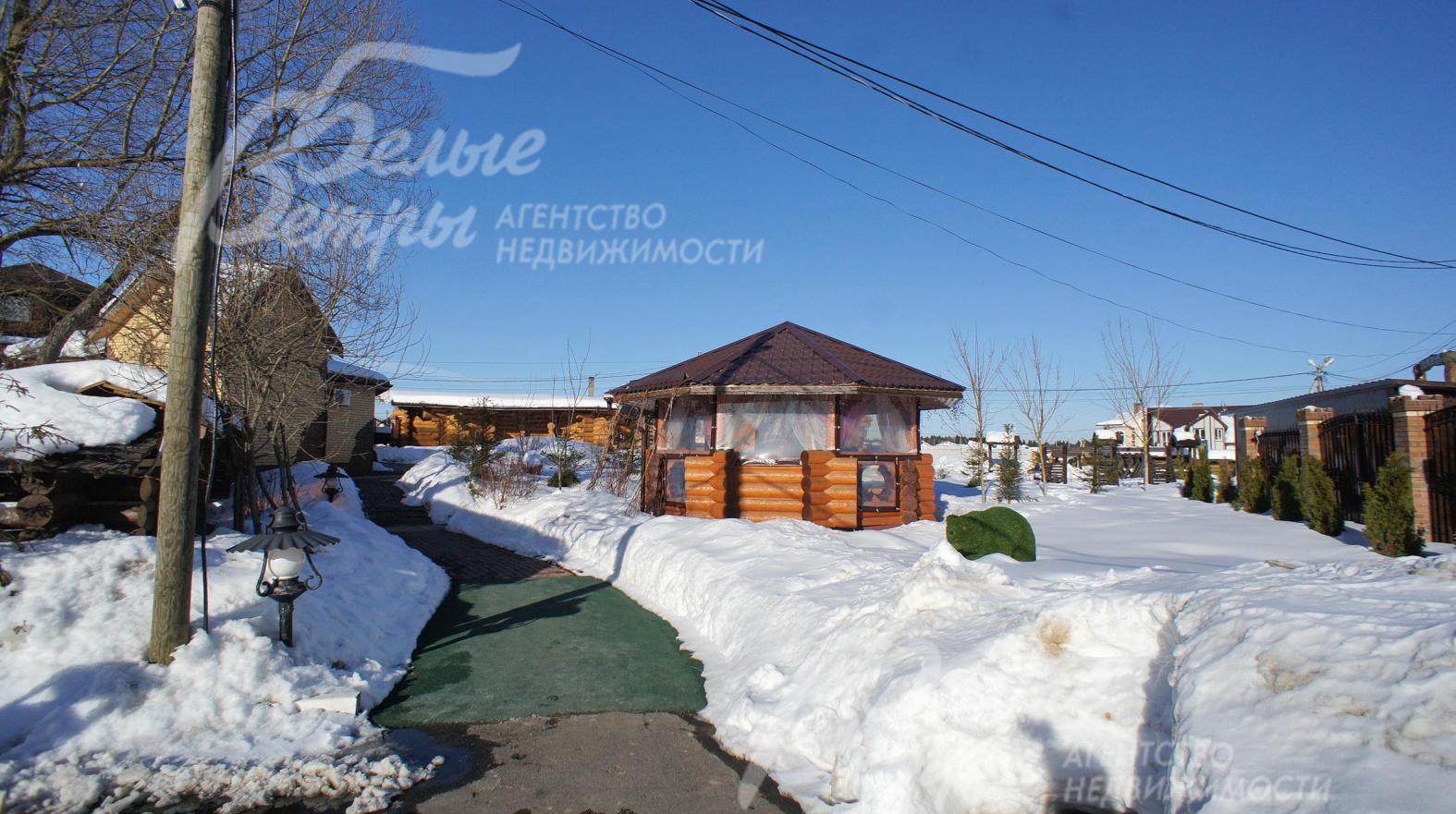 Зона отдыха с рестораном, сауной, беседками-барбекю, детской площадкой, веревочным парком