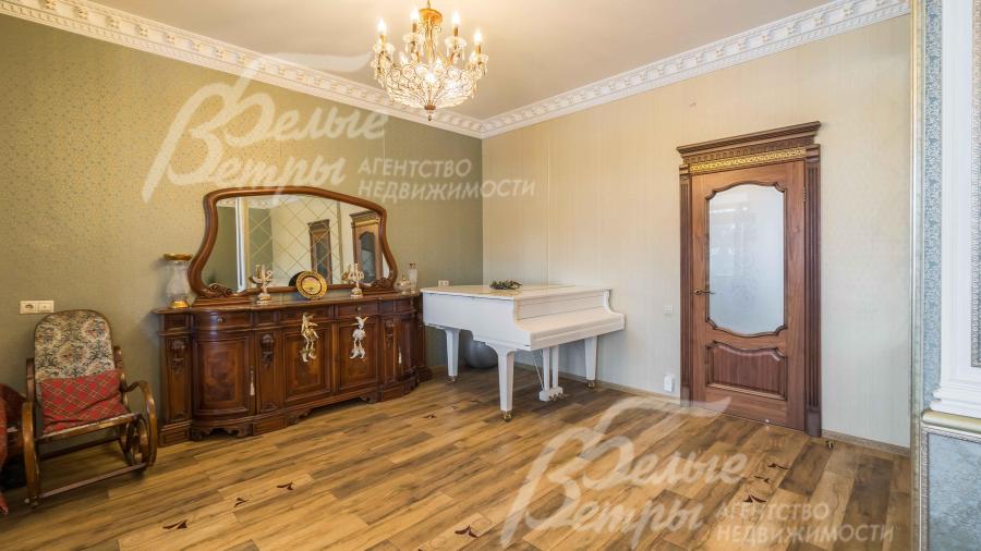 Антикварная мебель