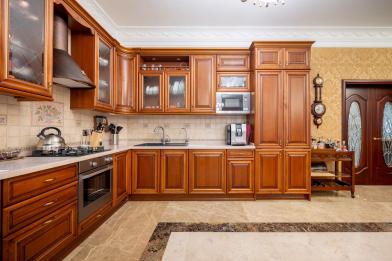Дом, ВИК к/п (Кузнецово), 378&nbsp;кв.м