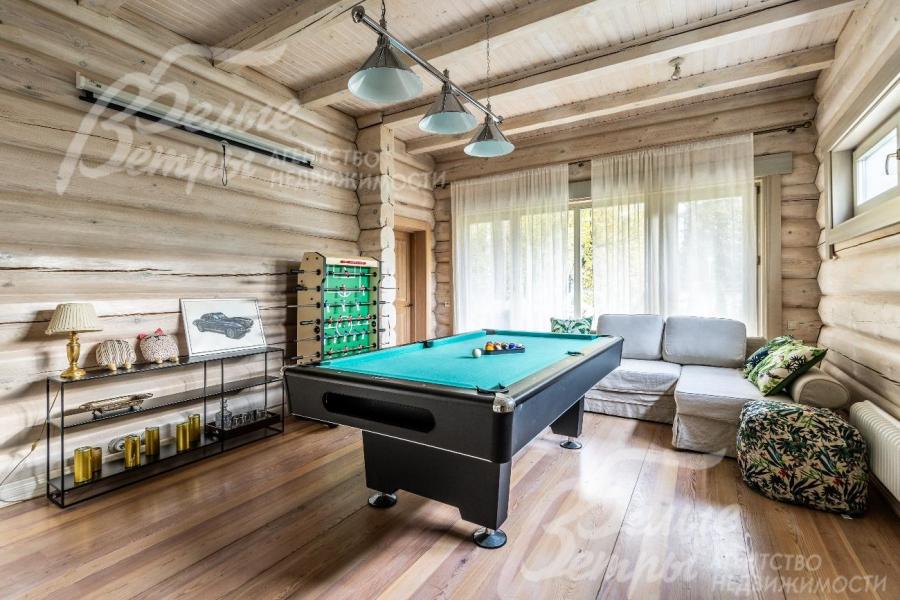 Бильярдная