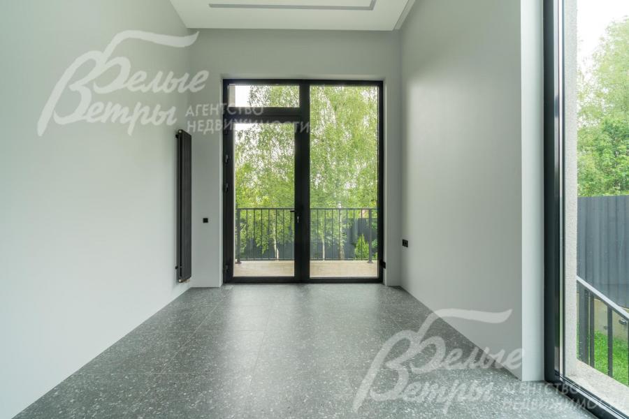 Окна дома выходят на 3 стороны