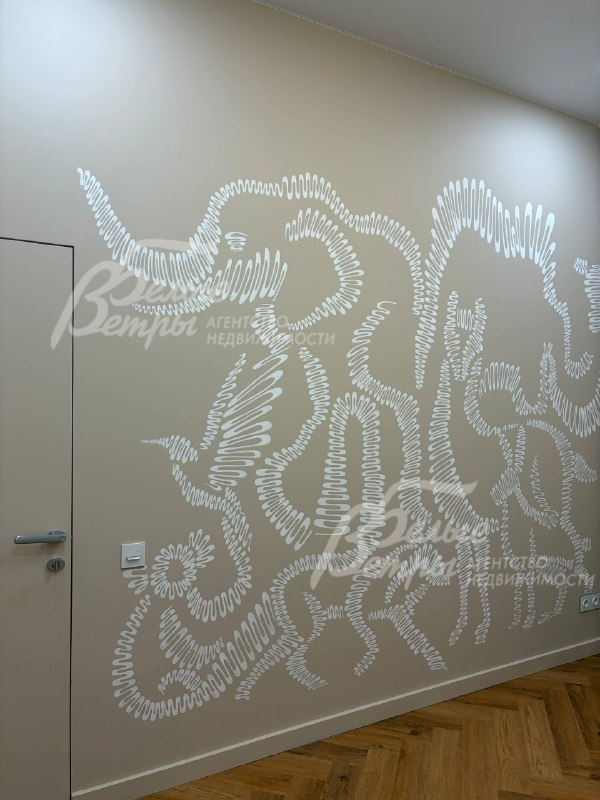 Авторский рисунок художника с техникой "скрытые объекты", со скрытыми животными