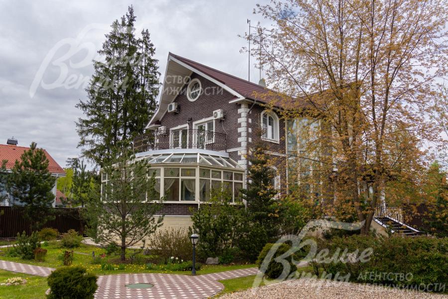 Дома на лесных участках в Новой Москве