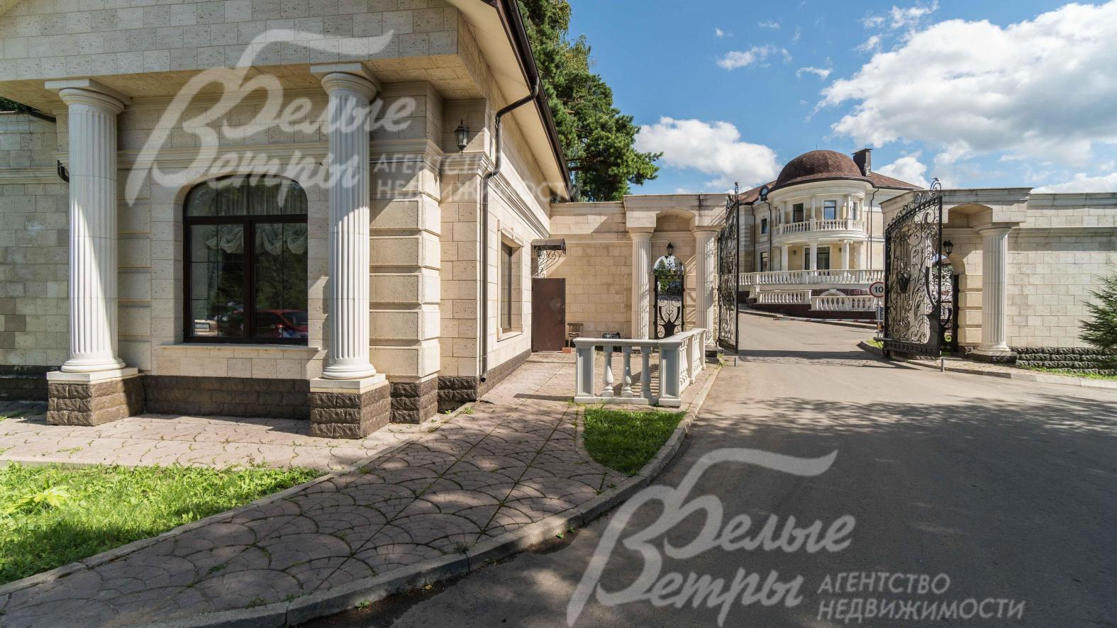 Вьезд в поселок Идиллия по пропускам