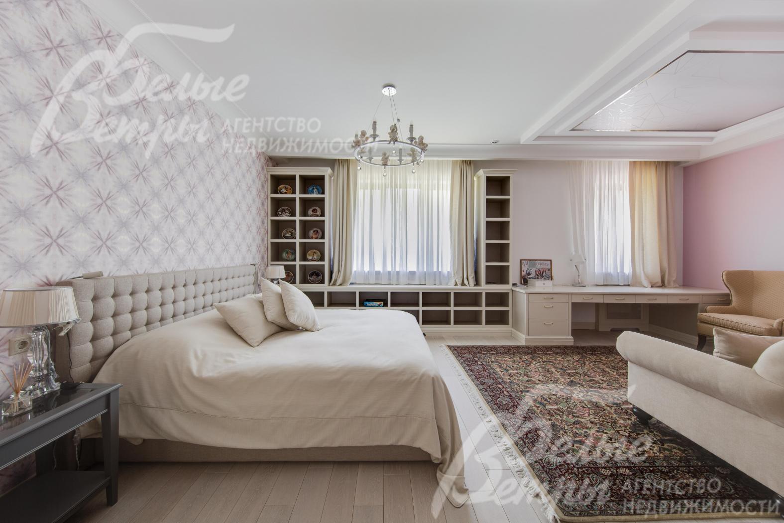 Спальня 32 кв.м с санузлом и гардеробной