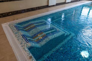 Дом, 1700 кв.м