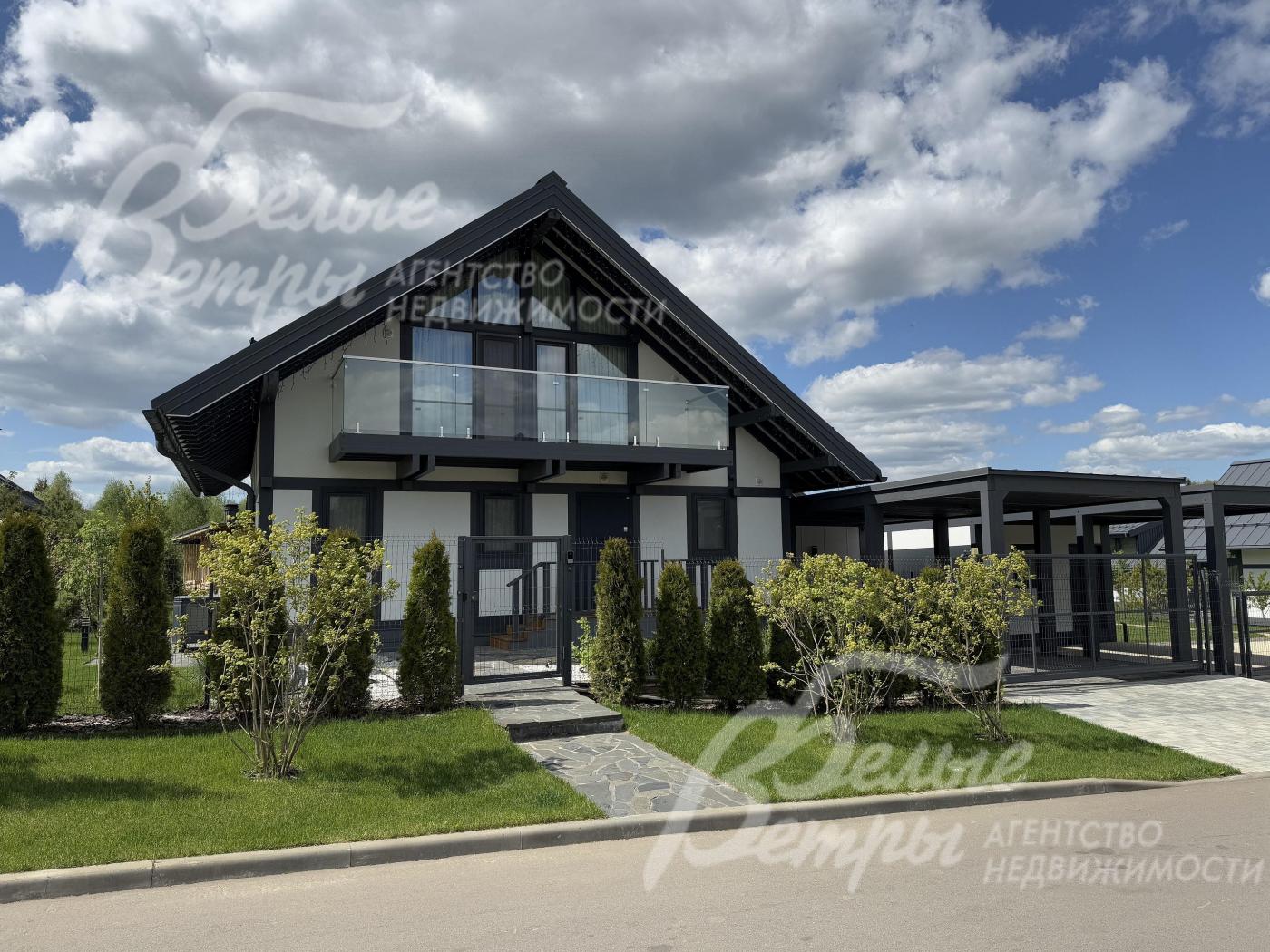 Дома в поселке Плесково