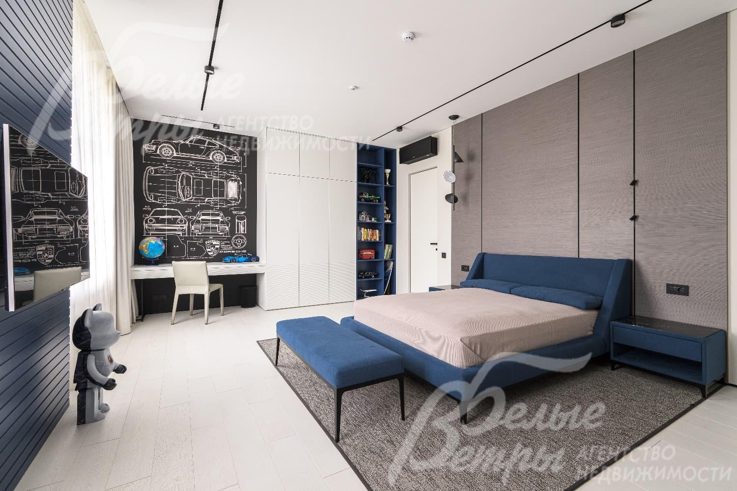 Спальня с гардеробной и ванной комнатами