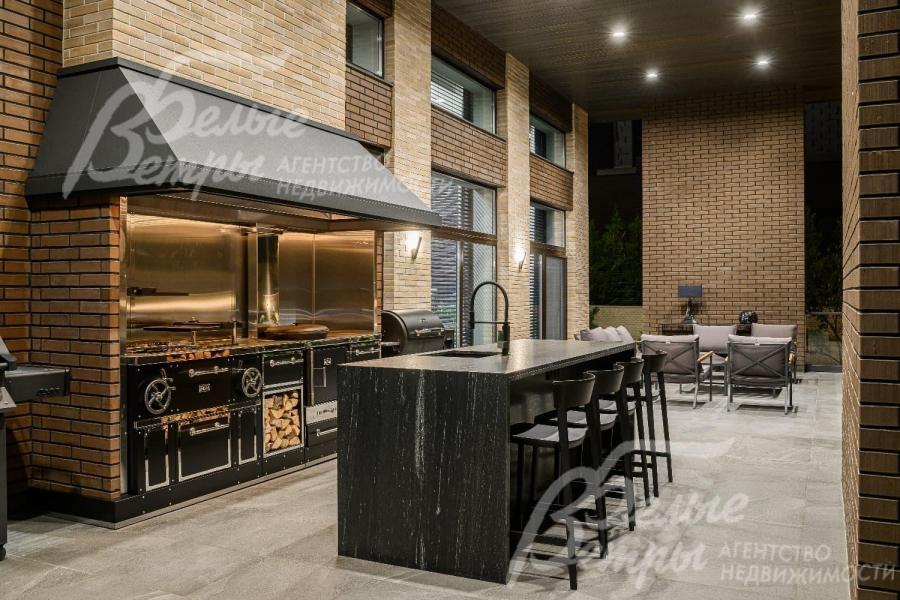 Терраса с зоной барбекю