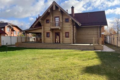 Дом, Приозерный к/п (Вороново), 300 кв.м